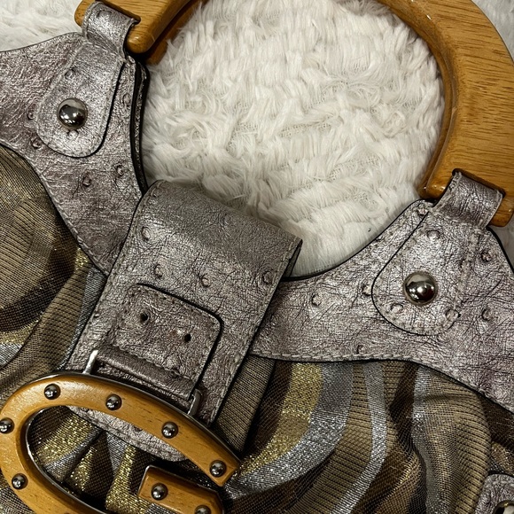 Handbag - Picture 3 of 3